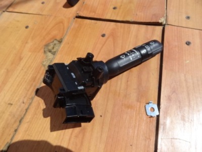 Kia picanto iii 2017 переключатель дворник правый фото №1