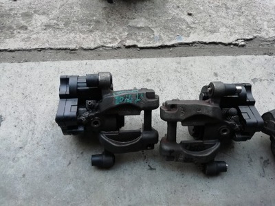 Vw passat b8 супорт гальмівний правий задня cz-wa фото №1