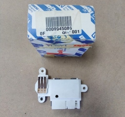 Оригинал fiat lancia модуль 9945086 фото №1
