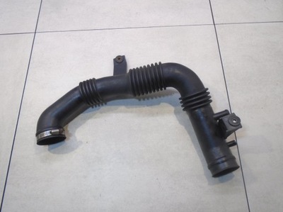 Труба повітрозабірник повітря mazda demio i 1.3 i 16v фото №1