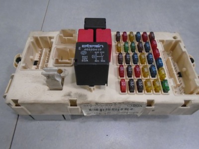 Коробка предохранителей alfa romeo gt ii 46558758 фото №1