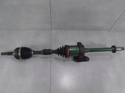 Привідний вал права довга toyota corolla e11 2.0 d4d фото №1