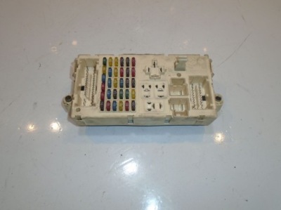 Коробка предохранителей alfa romeo 147 46746375 фото №1