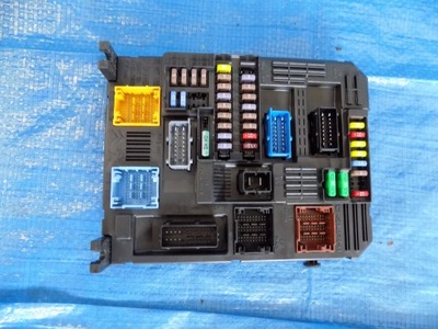 Коробка модуль bsi citroen ds3 crossback 1,5 18r фото №1