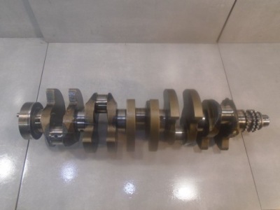 Wał колінчастий mercedes e-klasa w210 2.5 td фото №1