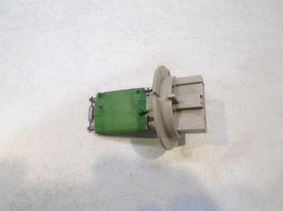 Резистор вентилятор peugeot 307 2.0 hdi 142130300 фото №1