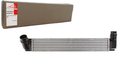 Интеркулер renault megane 3 scenic 2.0 2008- фото №1