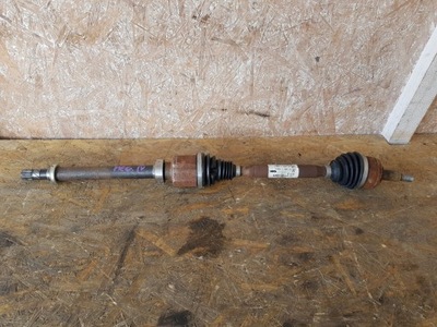 Привідний вал права renault megane iv 1.3 tce 391009996r фото №1