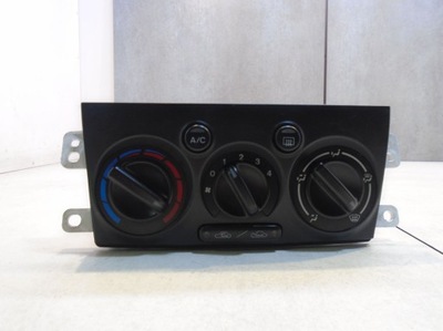 Панель кондиціонера mazda premacy 2.0 ditd фото №1