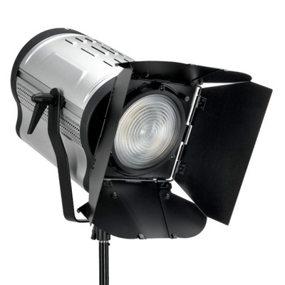Lampa LED Master Film MF-2000F z soczewką Fresnela