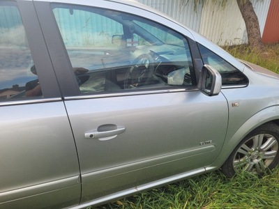 Opel zafira b двері праве перед повний z176 фото №1