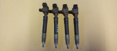 Форсунки форсунки toyota hilux viii 2.4 дизель фото №1