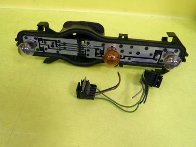 Вкладыш вкладка лампы правый задняя renault espace iv 88028882 nr329 фото №1