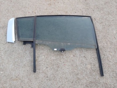 Стекло w дверь правый задняя kia sportage iii 2015 rok фото №1