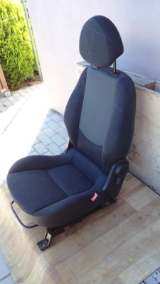 Сидіння пасажира правий перед передній smart forfour 454 04-06r фото №1