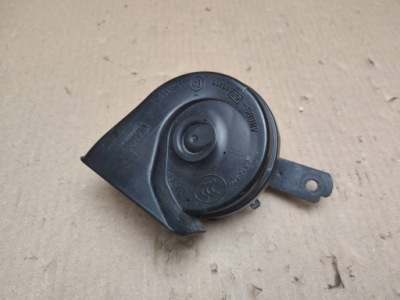 Клаксон chrysler town and country 5 facelift 2012 a046495 фото №1