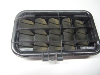 Решётка вентиляция багажника audi a8 s8 d3 4e0819181a фото №1