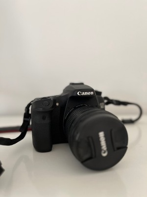 Lustrzanka Canon EOS 70D korpus + obiektyw 18-135mm