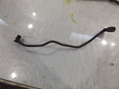 Yaris ii 1,3 шланг пального бака фото №1