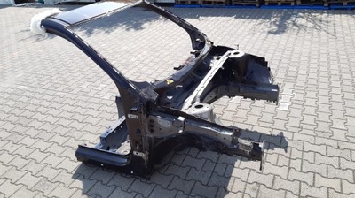 Volvo xc40 четверть правая перед фото №1