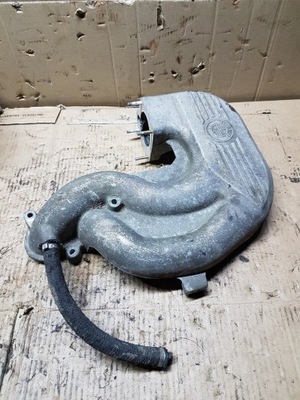 Колектор всмоктуючий bmw e36 1.6 фото №1