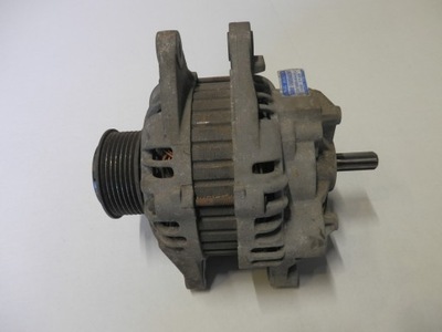 Kia sorento i 2.5 crdi генератор 37300-4a112 фото №1