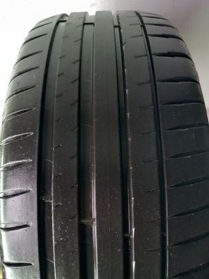 225/45/R17 Michelin Pilot Sport 4