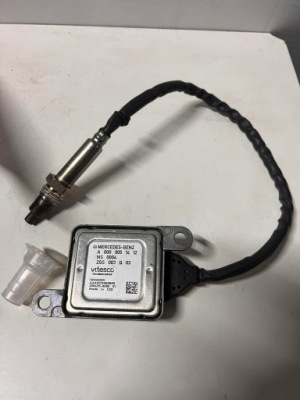 Mercedes-benz оригінальний номер a0009051412 датчик nox датчик лямбда-зонд фото №1