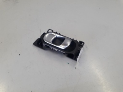 Citroen c3 iii 16- ручка внутренняя правая 98012885uu фото №1