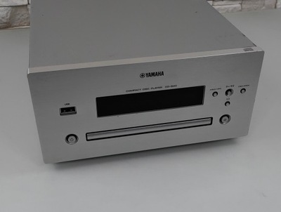 YAMAHA CD-640 Odtwarzacz płyt CD z USB