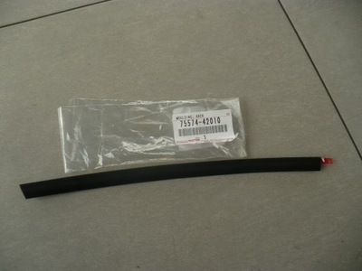 Прокладка кришки toyota rav4 75574-42010 фото №1