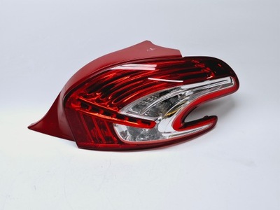 Лампа правий задня права задня peugeot 208 i 2012- #8512 фото №1