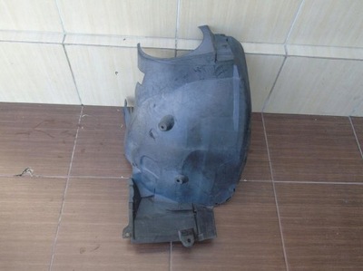 Підкрилок бризковик лівий mercedes c klasa w203 фото №1