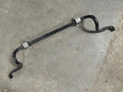 Renault arkana тяга стабилизатора фото №1