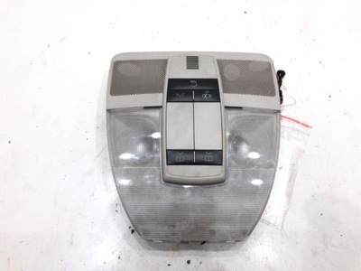 Лампа потолочная mercedes w245 minivan 05-11 фото №1