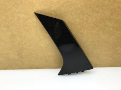 Clio v 5 hb молдинг накладка крышки багажника левая фото №1