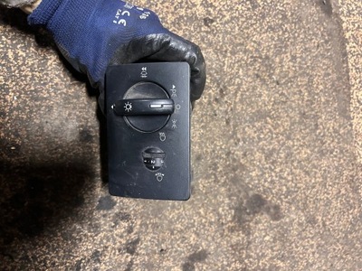 Ford c-max i 2009 переключатель света фото №1