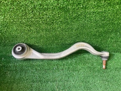 Bmw рычаг правый перед 6878588 фото №1