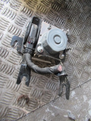 Sandero ii lift 2019 r. 0.9 900 tce насос abs 476603249r фото №1