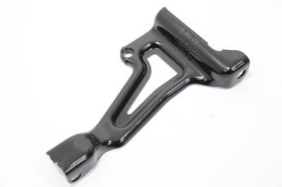 Кронштейн кронштейн кронштейн насоса топливной  vw оригинальный номер 059130163e оригинал фото №1