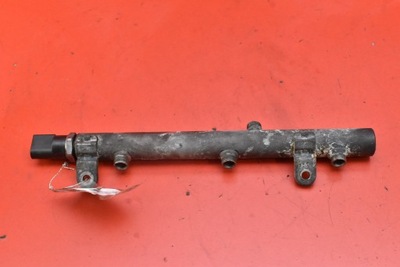 Молдинг впрыскная левая a6420700695 0281002504 mercedes r-klasa w251 3.0 cdi фото №1