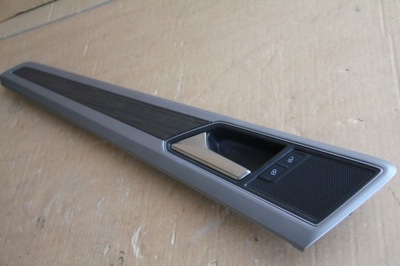 Молдинг led dekor дверь vw atlas 3cn867061 фото №1