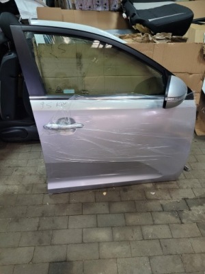 Kia sportage 2010- двері правий перед 9s фото №1