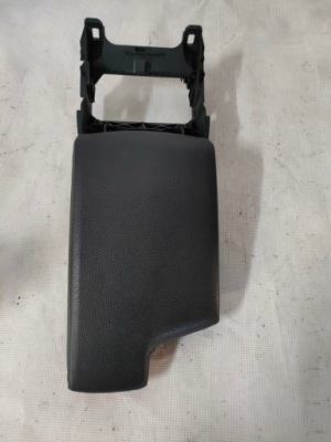 Bmw e90 e91 lift підлокітник europa фото №1