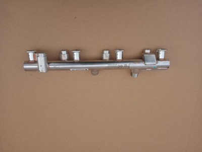 Renault arkana 1.3tce молдинг упорскування фото №1