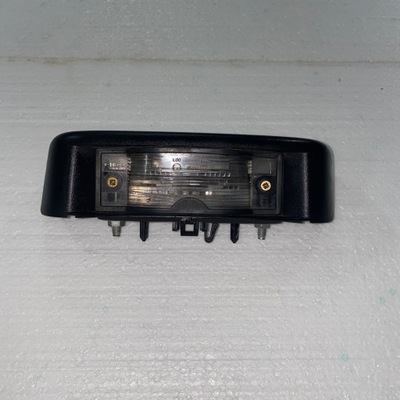 Освещение номерного знака renault trafic ii фото №1