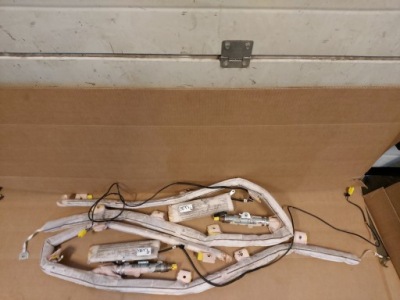 Skoda yeti lift шторка безопасности левая правая фото №1