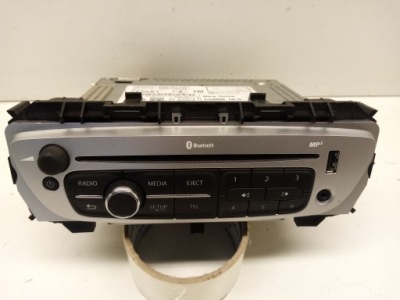 Радіо cd заводський renault megane 3 scenic 3 kod 281156424r європа фото №1