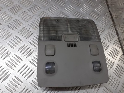 Освещение кабины перед audi a3 8l 8l0947111 фото №1