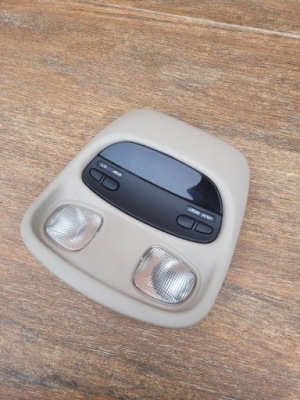 Jeep cherokee kj лампа потолочный фото №1